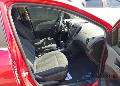 2013 Chevrolet Sonic Lt Auto из США, поврежденный, VIN 1G1JC6SH1D4100617